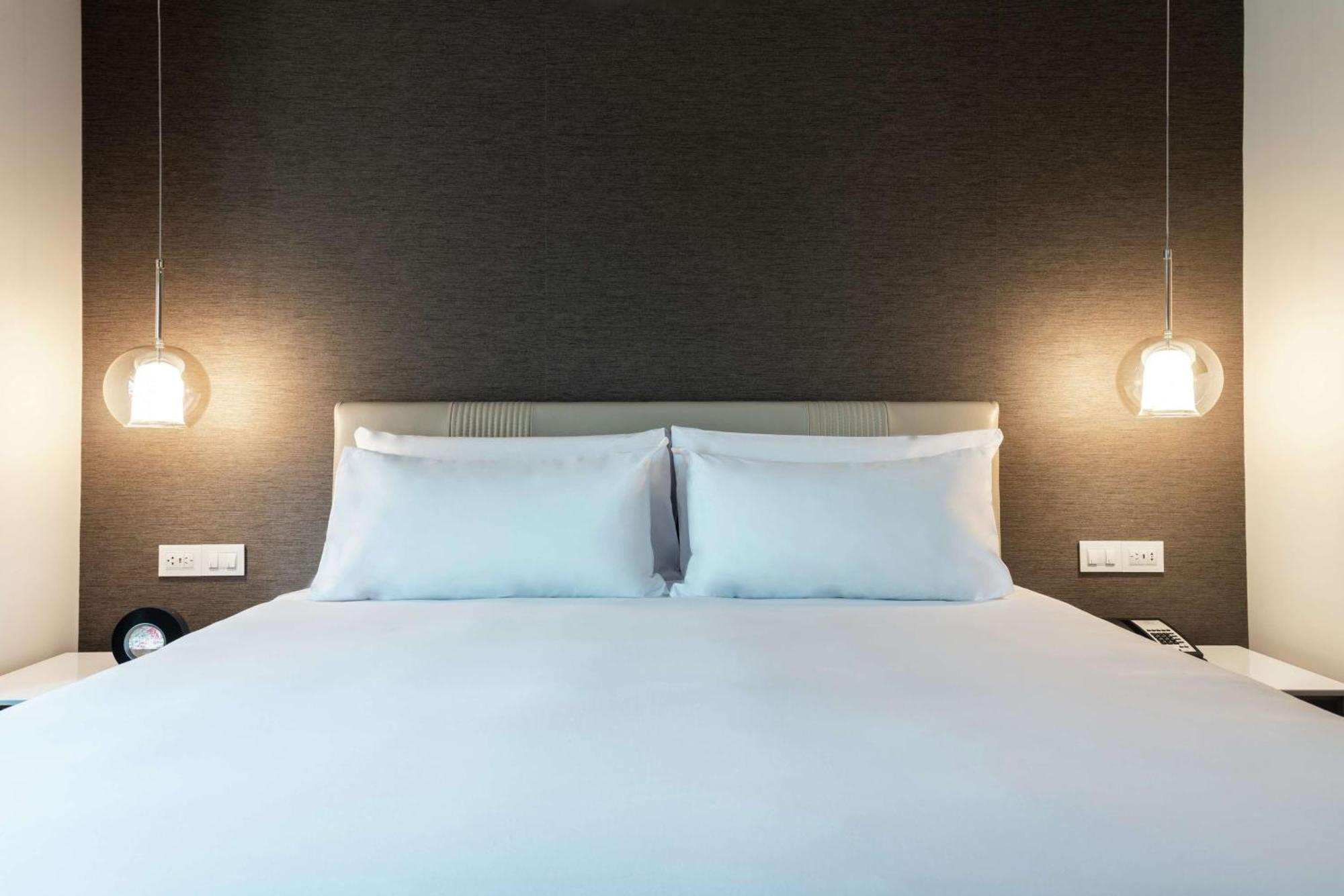 מלון Soro Montevideo, Curio Collection By Hilton מראה חיצוני תמונה