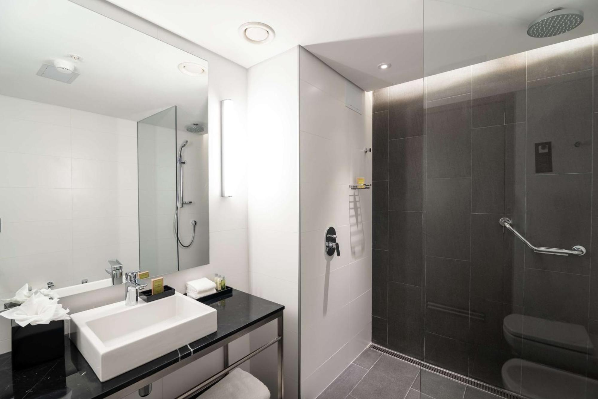 מלון Soro Montevideo, Curio Collection By Hilton מראה חיצוני תמונה