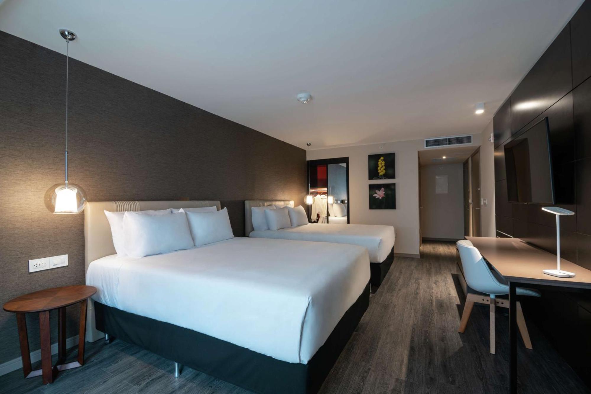מלון Soro Montevideo, Curio Collection By Hilton מראה חיצוני תמונה