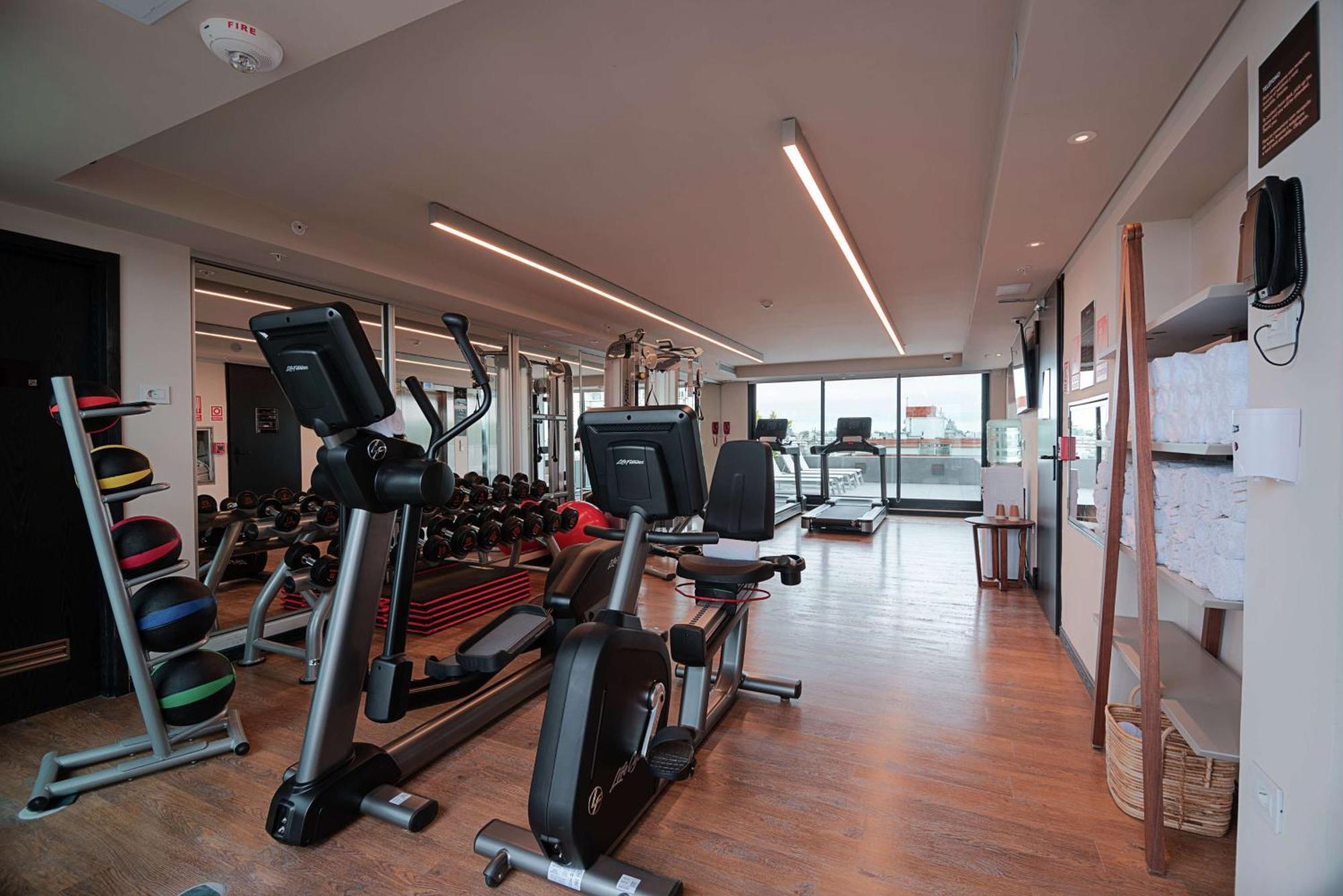 מלון Soro Montevideo, Curio Collection By Hilton מראה חיצוני תמונה